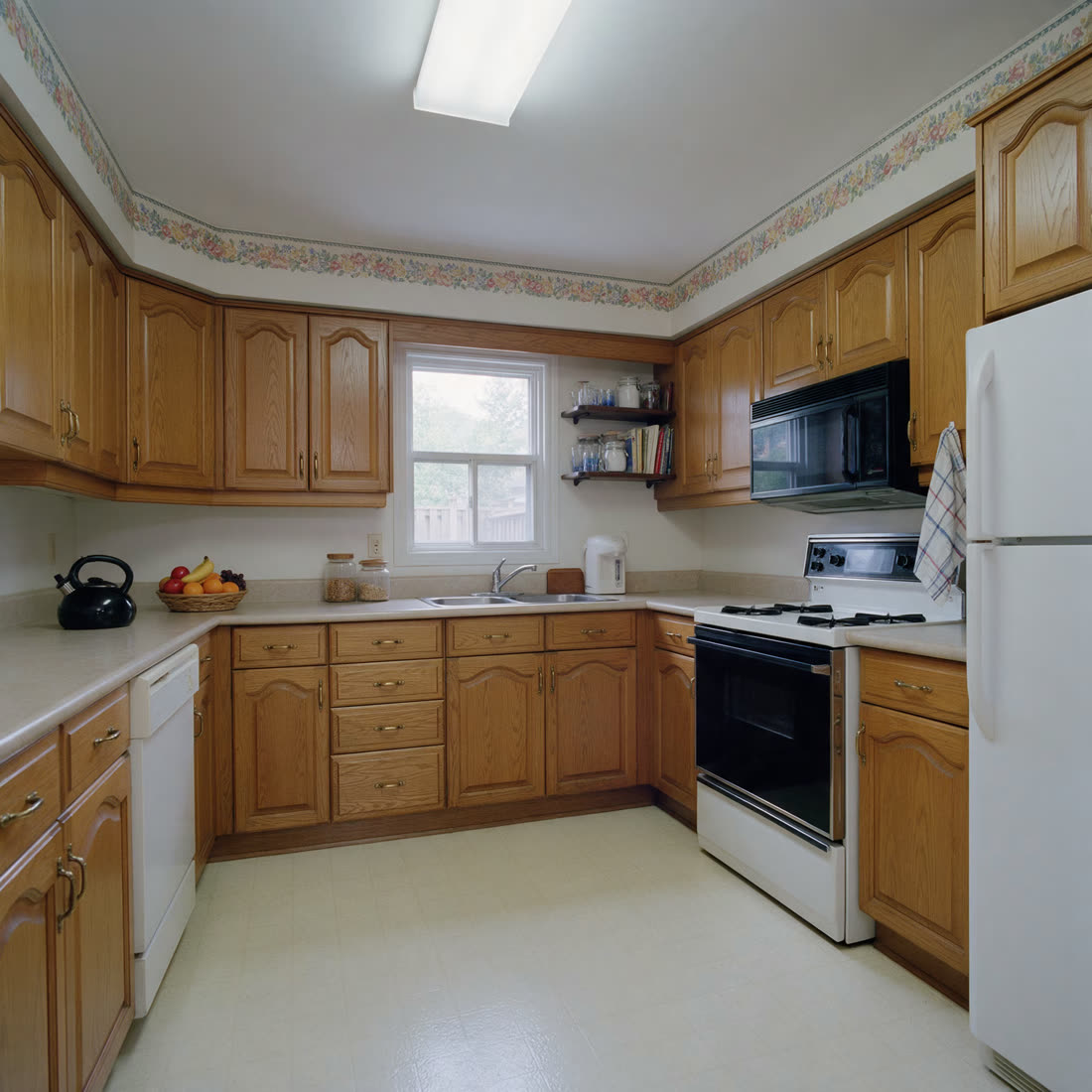 Kitchen redesign before renovation.